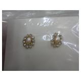 VINTAGE EARRINGS