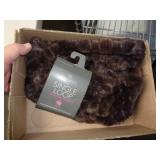 SCARVE