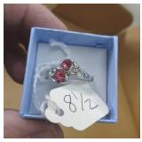 COSTUME JEWELRY - RING SZ 8.5