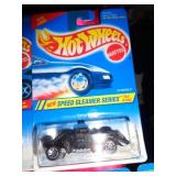 HOT WHEELS MIB - RATMOBILE 1994