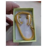 EARRING & BRACELET SET