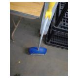 DUST PAN  / UT