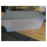 106QT TOTE W LID / UT