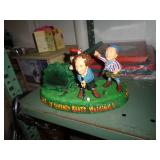3 STOOGES FIGURES / LARRY IS BROKE AT LEGS / B