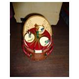 TILT A WHIRL XMAS DECOR / RB