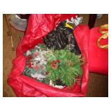 BAG OF XMAS ITEMS / RB
