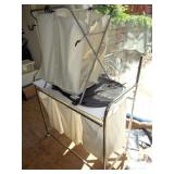 LAUNDRY SORTERS / B