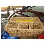 UTENSIL HOLDER / P