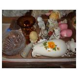 LOT OF GLASSWARE / BW