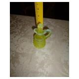 VASELINE GLASS CRUET / LR