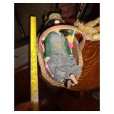 12935R / PORCELAIN DOLL & BASKET