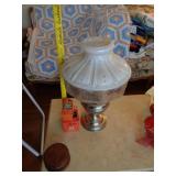 ALADDIN OIL LAMP / GLASS SHADE / WITH EXTRAS 18"T