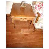 MATCHING PAIR OF END TABLES 25" L X 22" W X 22" T