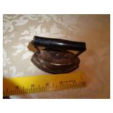 MINI IRON / WOOD HANDLE / METAL & CAST IRON