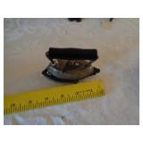 MINI IRON / METAL & CAST / WITH TRIVET