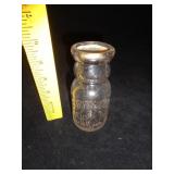 1/2 PINT QUEEN CITY DAIRY BOTTLE CUMBERLAND MD