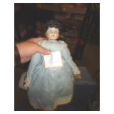 PORCELAIN DOLL / FOOT BROKEN