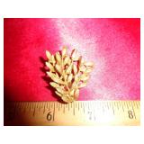 BROOCH