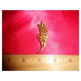 BROOCH