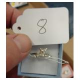 COSTUME RING SZ 8
