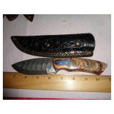 DAMASCUS STYLE KNIFE