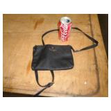 KATE SPADE PURSE - MISSING PULL STRAP FOR ZIPPER