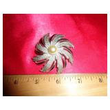 SARAH COVENTRY BROOCH