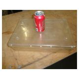 PLASTIC STORAGE BOX