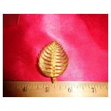 BROOCH