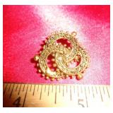 BROOCH