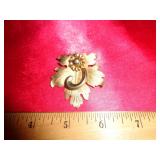 BROOCH
