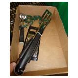 KITCHEN UTENSILS