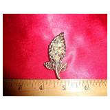 BROOCH