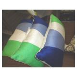 THROW PILLOWS