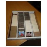 BIG BOX OF BASEBALL CARDS