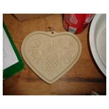2001 PAMPERED CHEF HOSPITALITY HEART