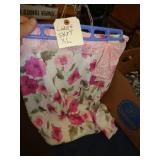 LADIES SKIRT SZ XLG