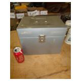 METAL LOCK BOX WITH KEY