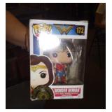 FUNKO WONDER WOMAN