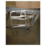FOLDING WALKER / UT