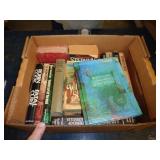 BOOKS / UT