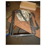HUNTING STOOL / UT