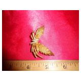 BROOCH