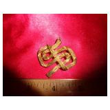 BROOCH