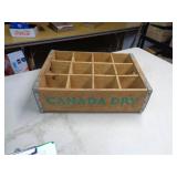 1975 CANADA DRY WOOD CRATE