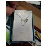 MOM NECKLACE