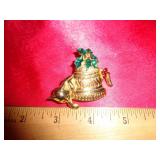 BROOCH