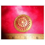 BROOCH