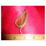 BROOCH
