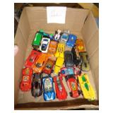 24 - HOT WHEELS